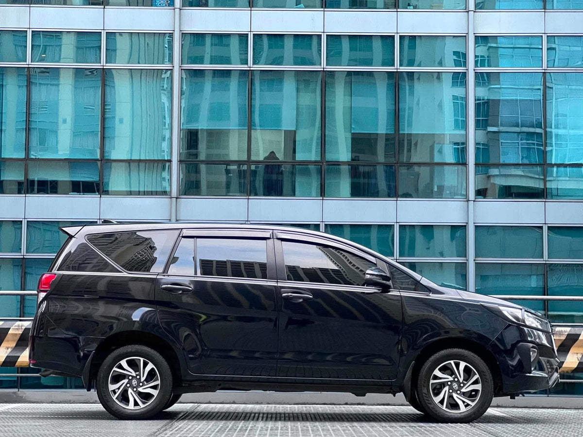 2022 Toyota Innova 2.8 E,  Automatic, Diesel