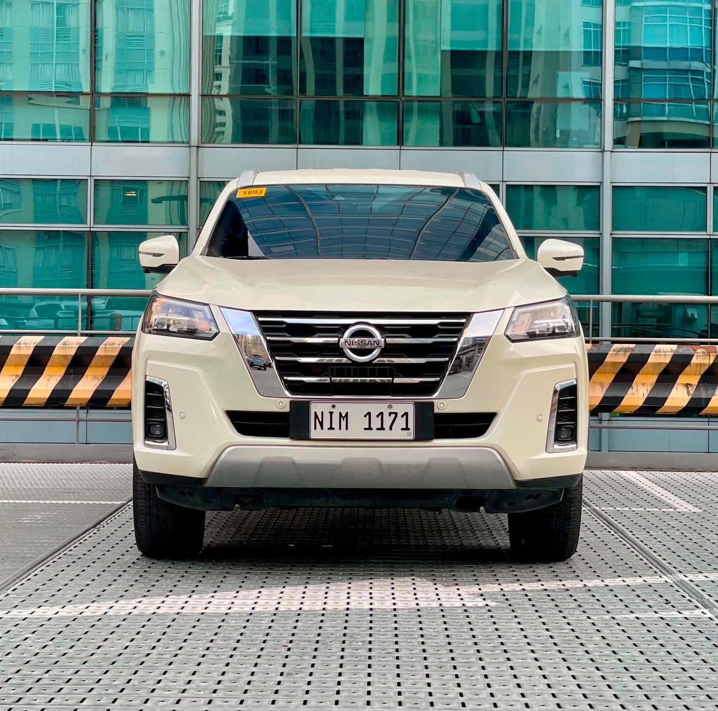 2023 Nissan Terra VL 2.5L 4x2, Automatic, Diesel