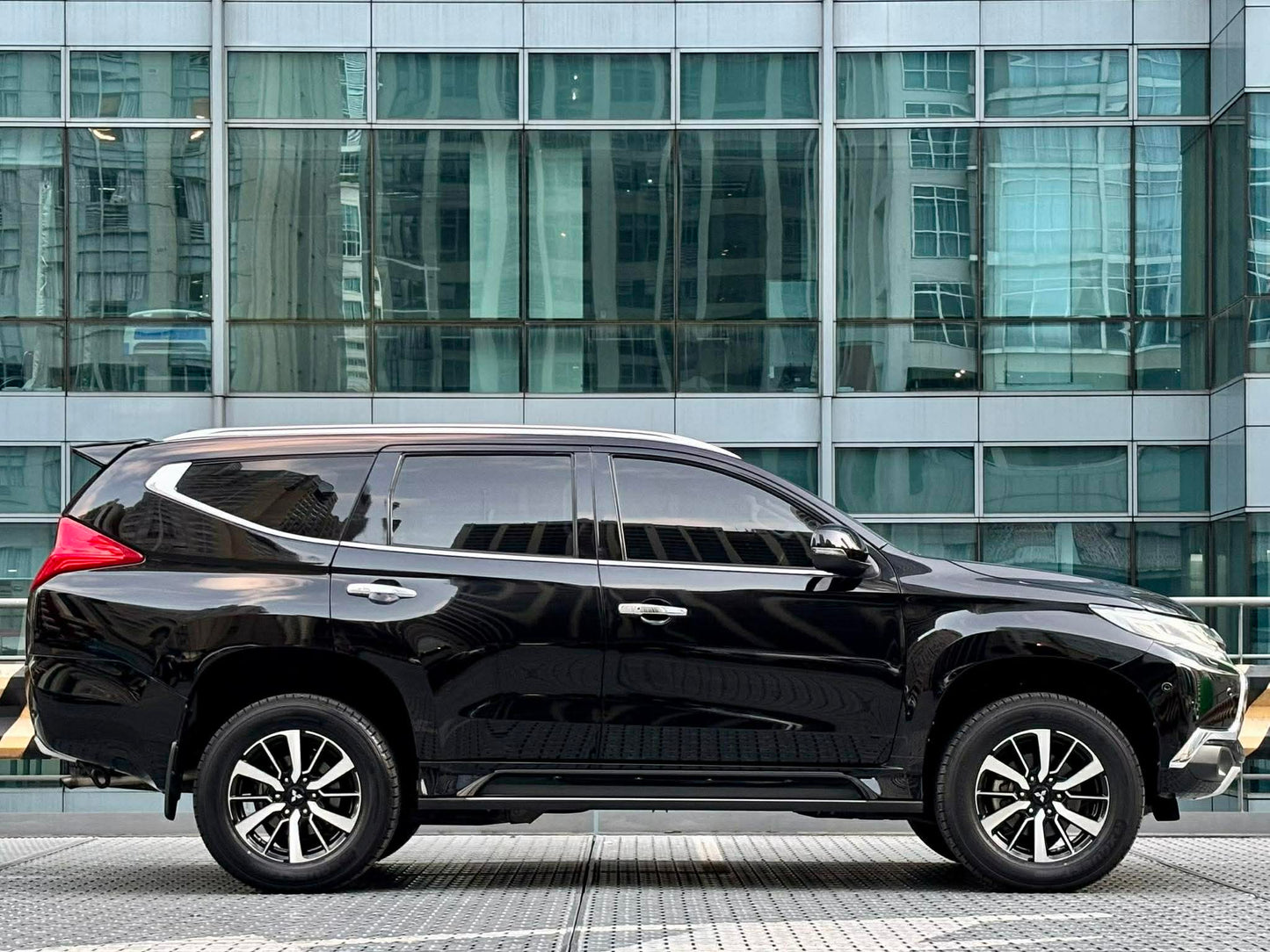2019 Mitsubishi Montero GT 4x4 2.5, Automatic, Diesel