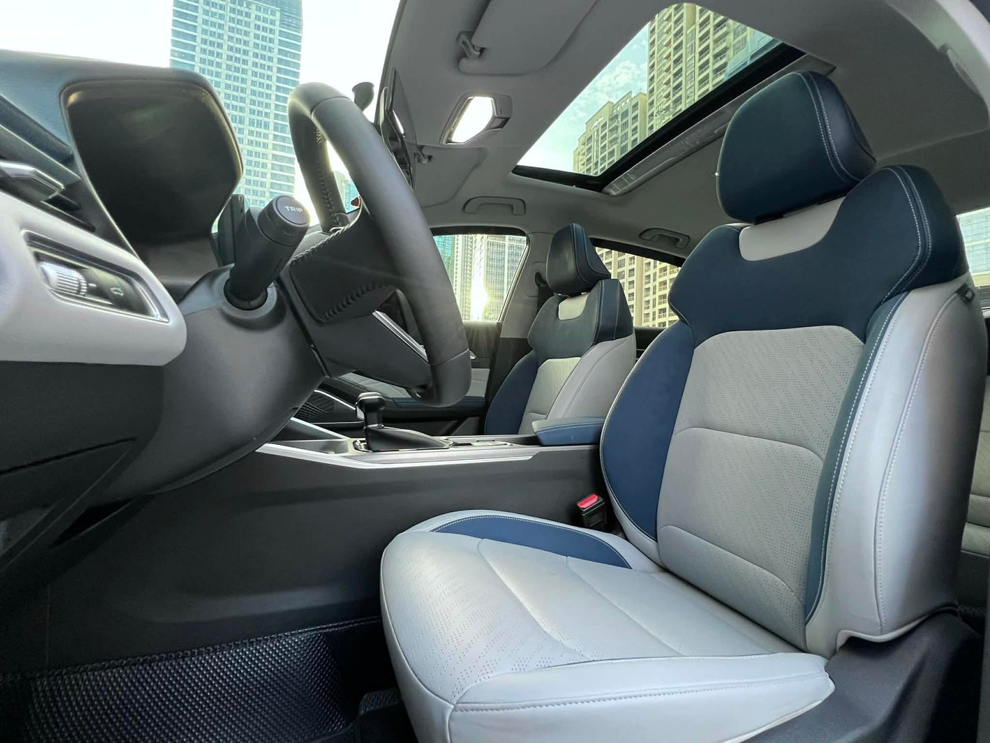 2023 Geely Emgrand Premium 1.5, Automatic, Gas