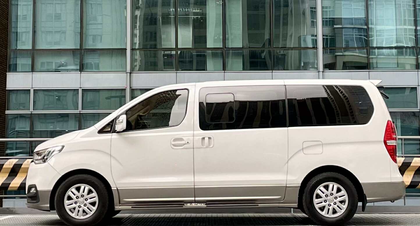 2019 Hyundai Grand Starex Gold 2.5, Automatic, Diesel