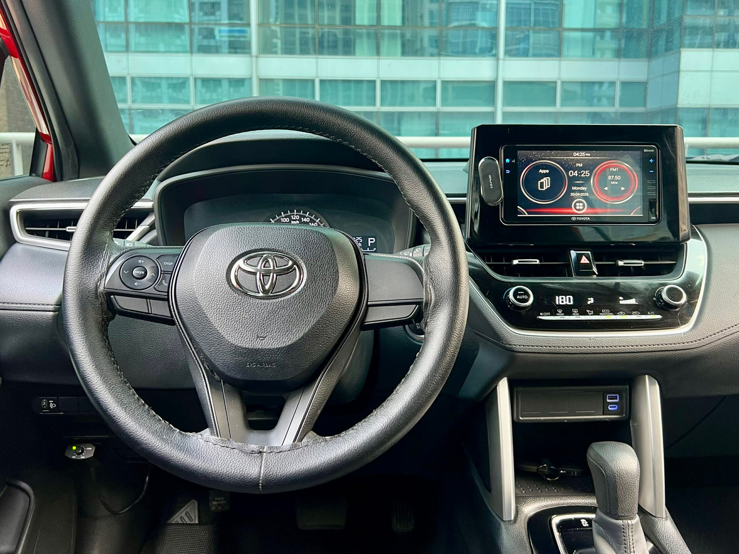 2022 Toyota Corolla Cross 1.8, Automatic, Gas