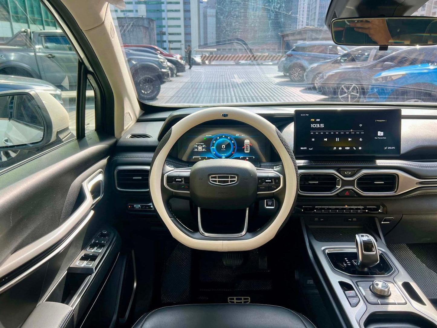 2022 Geely Okavango Urban Plus 1.5, Automatic, Gas