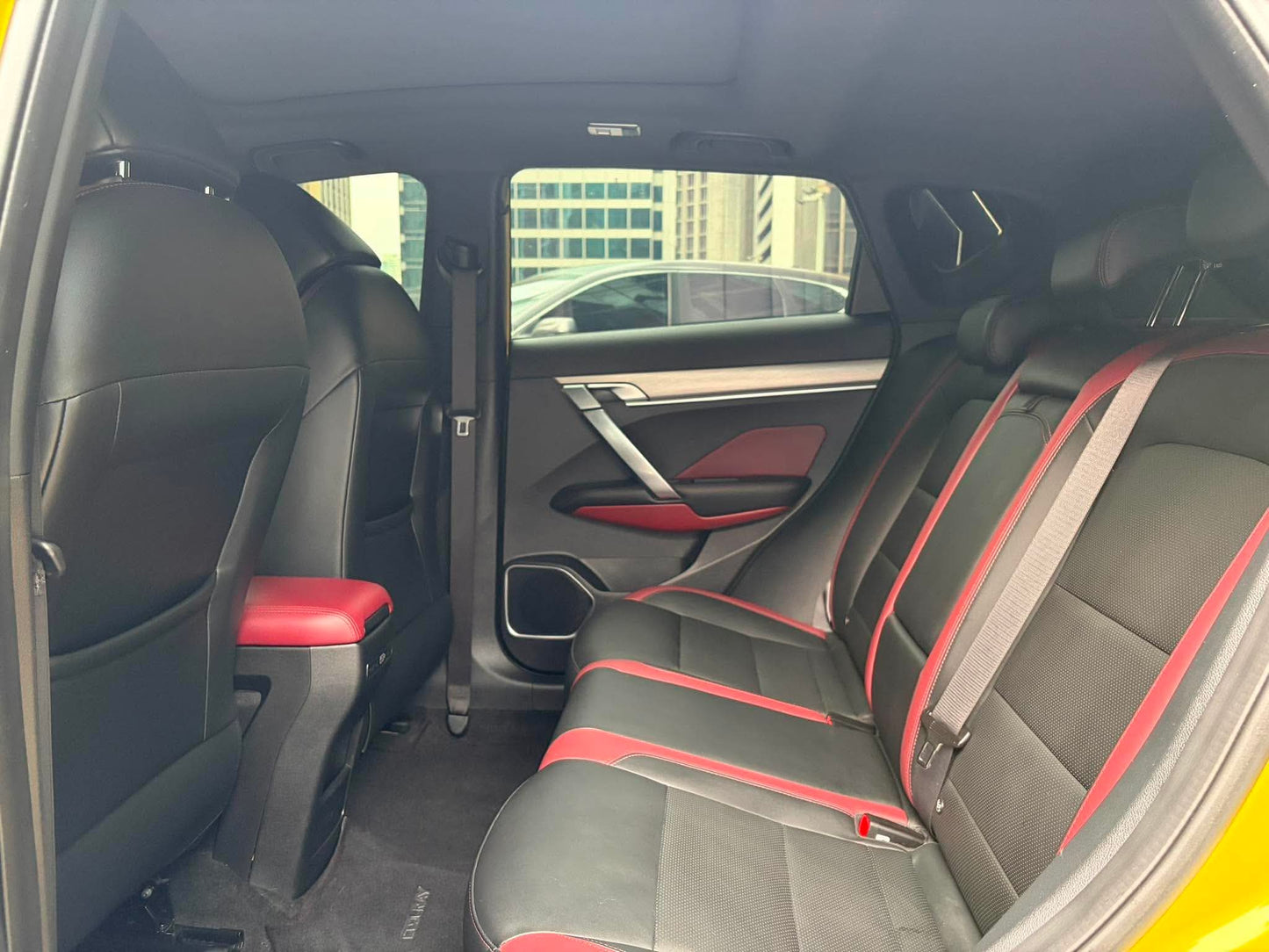 2023 Geely Coolray Sport SE 1.5 
Gas Automatic