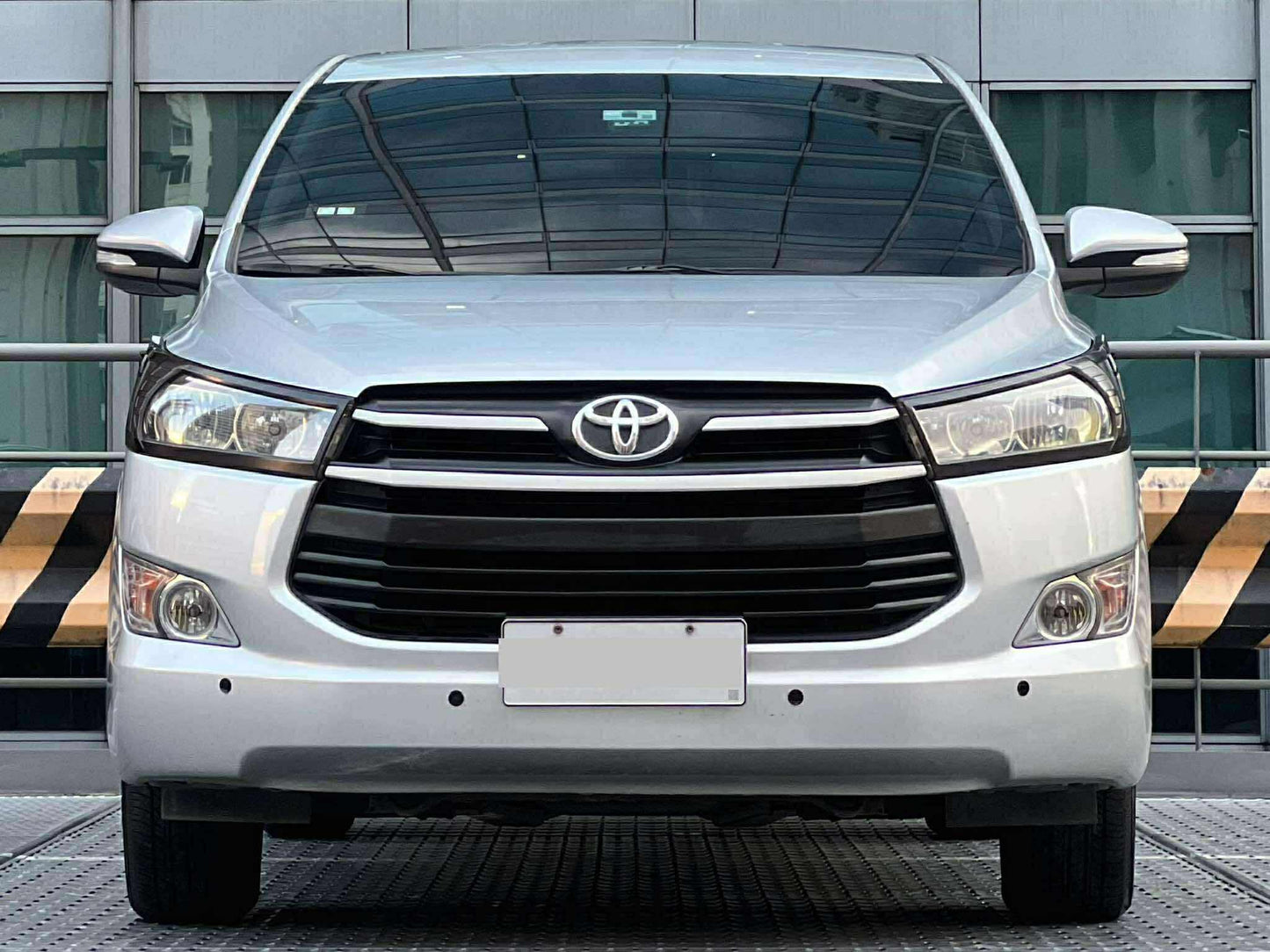 2017 Toyota Innova 2.8 E, Automatic, Diesel