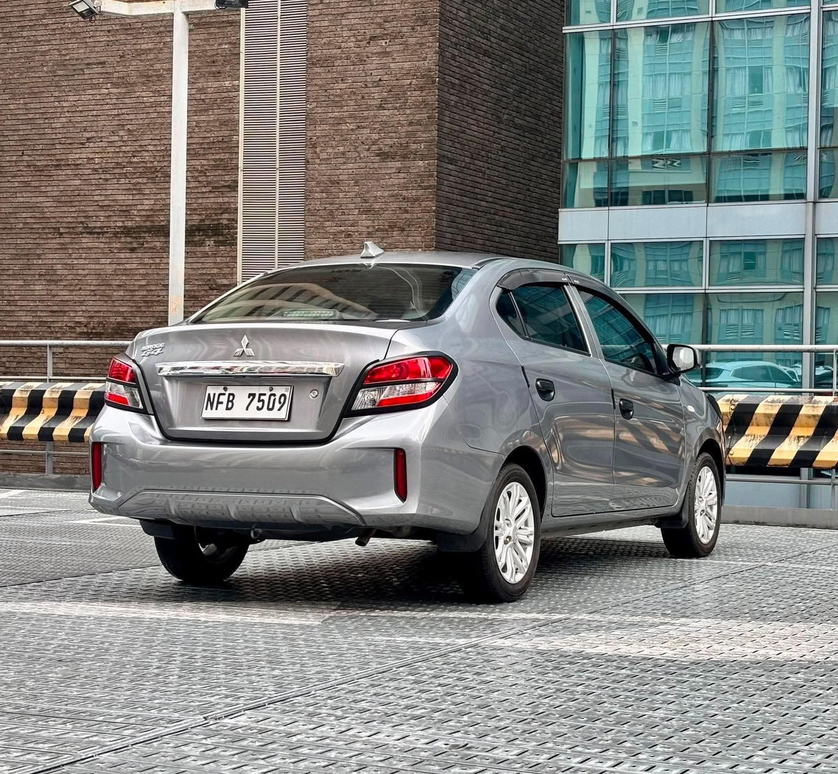 2023 Mitsubishi Mirage G4 GLX 1.2 CVT, Automatic, Gas