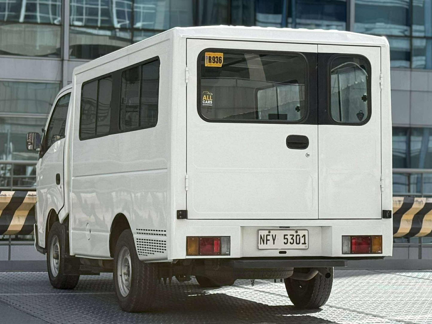 2020 Isuzu Travis 2.5, Manual, Diesel