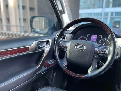 2017 Lexus GX460 4.6 V8, Automatic, Gas