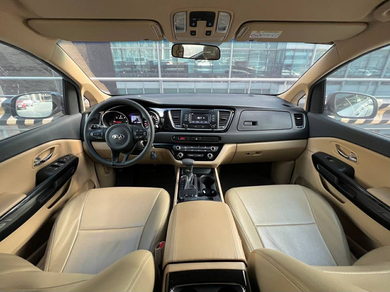 2017 Kia Carnival 2.2, Automatic, Diesel