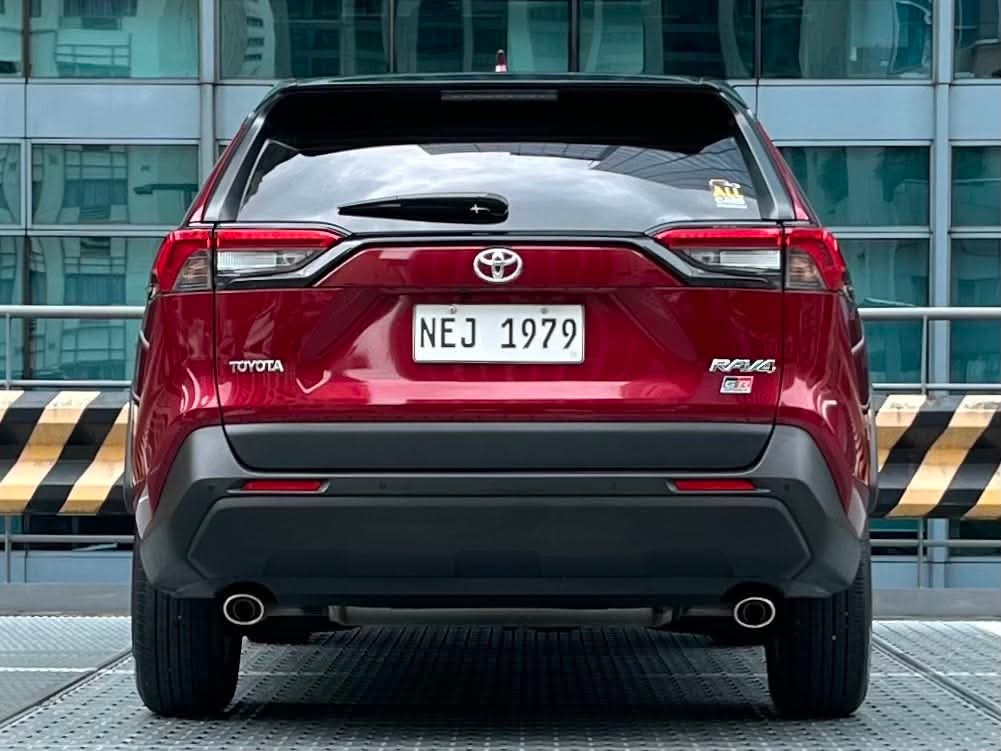 2019 Toyota RAV4 XLE 4x2 2.5,  Automatic, Gas