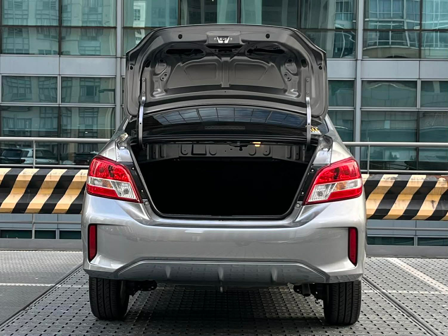 2025 Mitsubishi Mirage G4 GLX 1.2,  Automatic, Gas