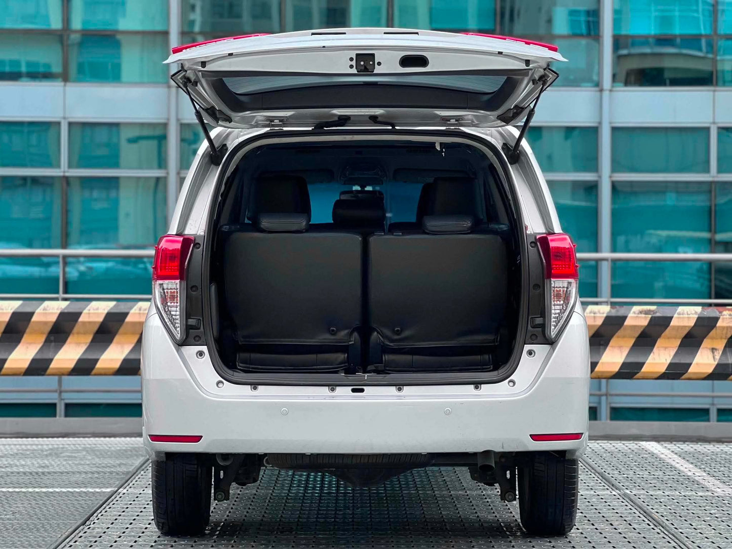 2016 Toyota Innova 2.8 G, Automatic Diesel