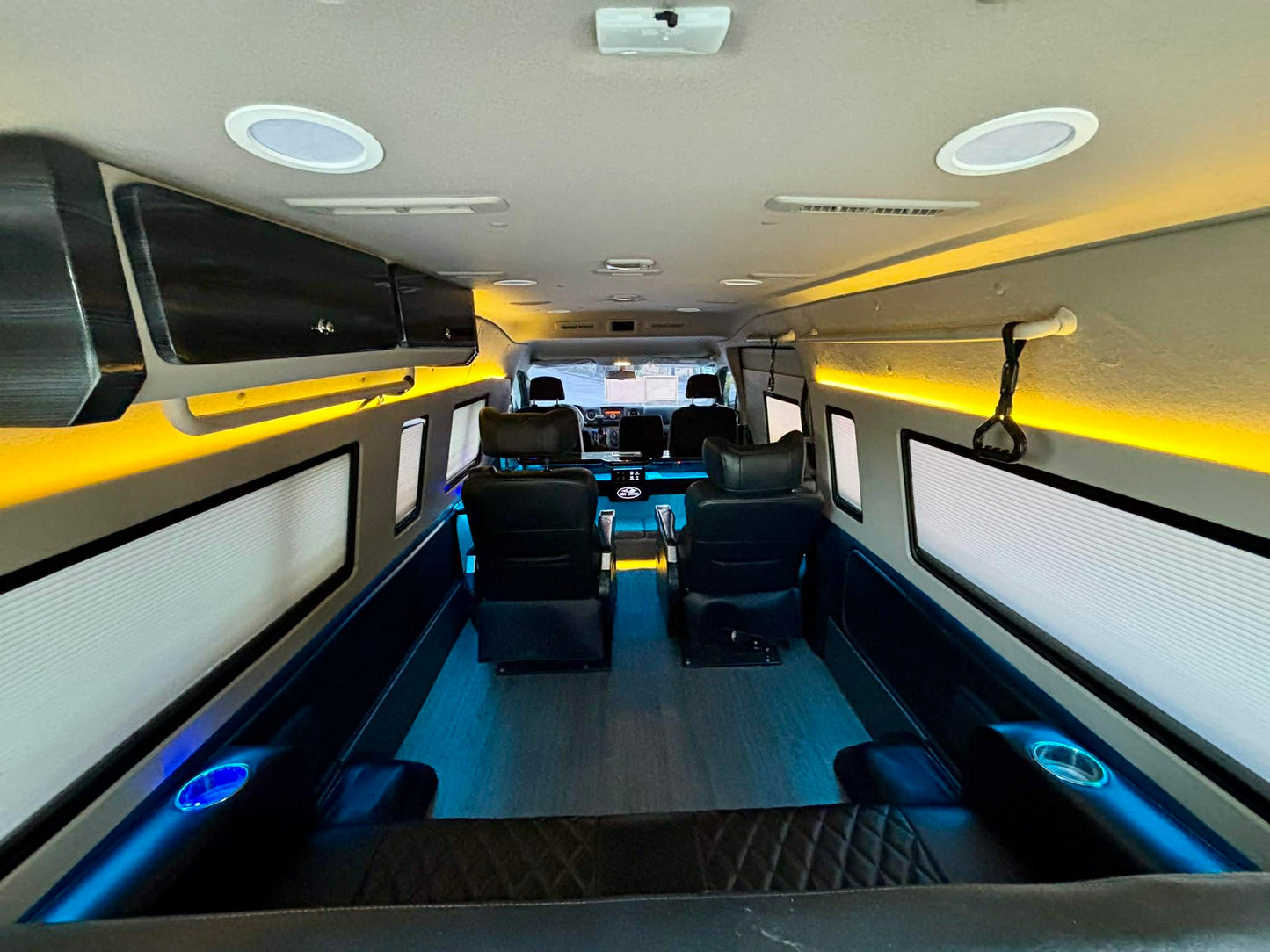 2024 Nissan Urvan Premium NV350 2.5, Automatic, Diesel (Artista Van )