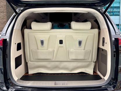 2023 Kia Carnival Limousine VIP 3.5, Automatic, Gas