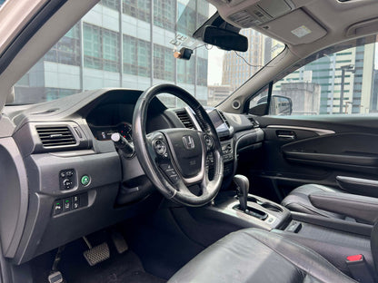 2016 Honda Pilot EX-L AWD
3.5L V6 SOHC, i-Vtec Engine,
24 Valves