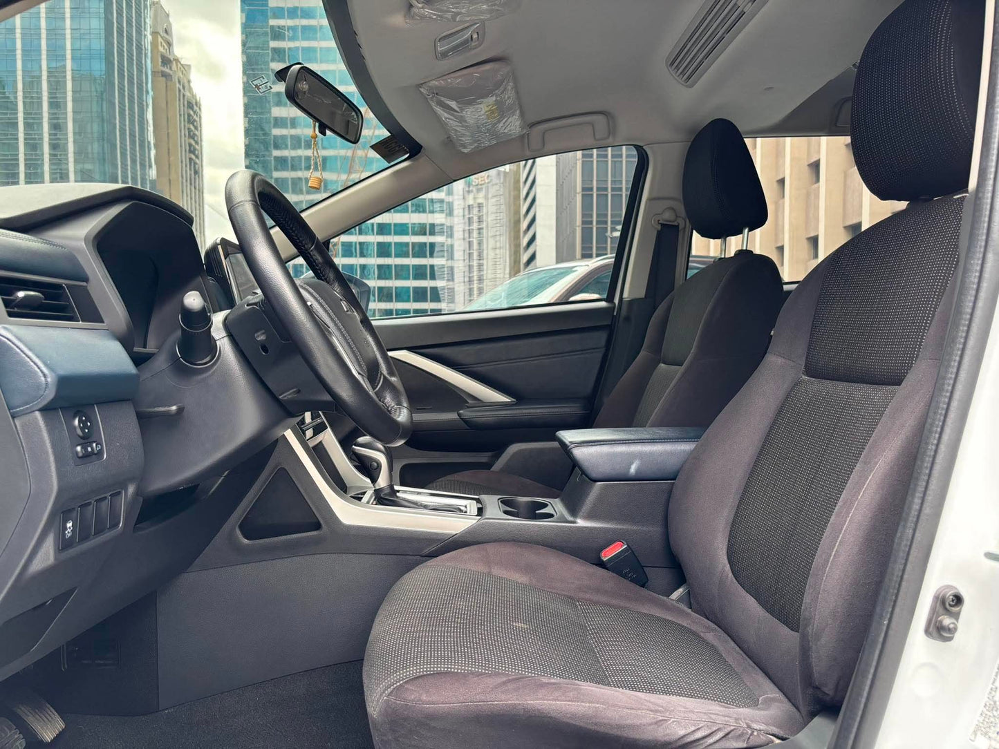 2025 Mitsubishi Xpander Cross 1.5, Automatic,  Gas