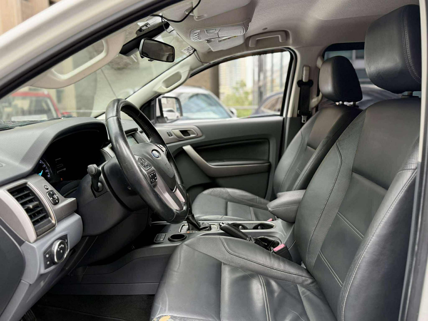 2017 Ford Everest Trend 4x2 2.2, Automatic, Diesel
