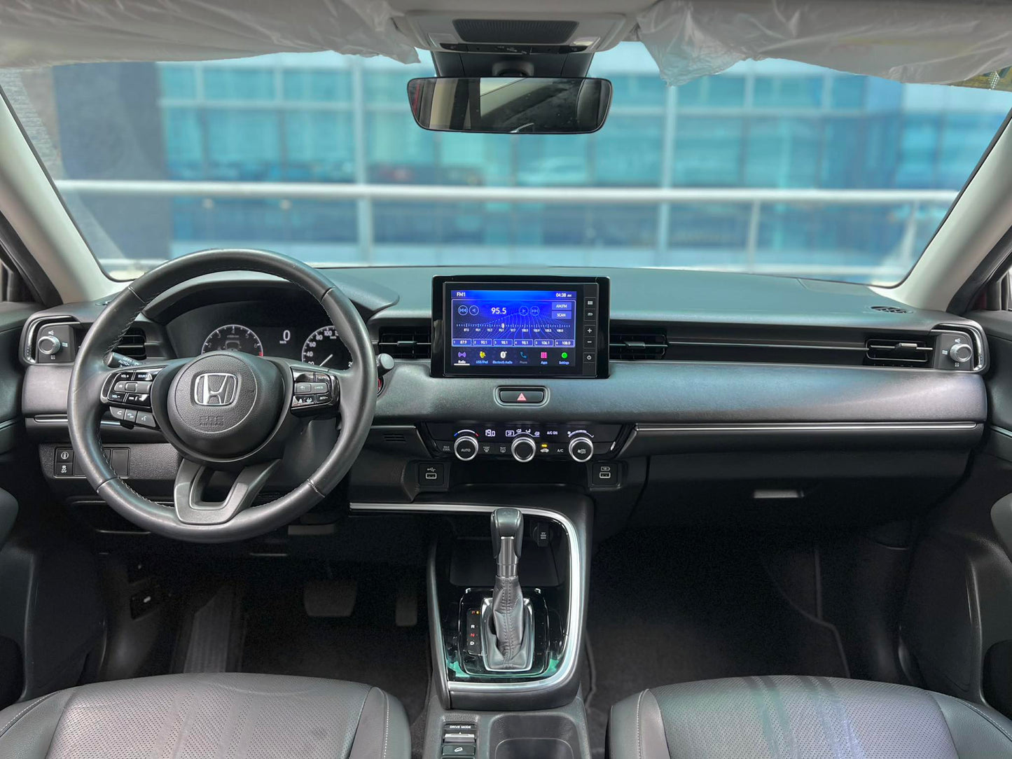 2022 Honda HRV 1.5 V Turbo Sensing, Automatic, Gas