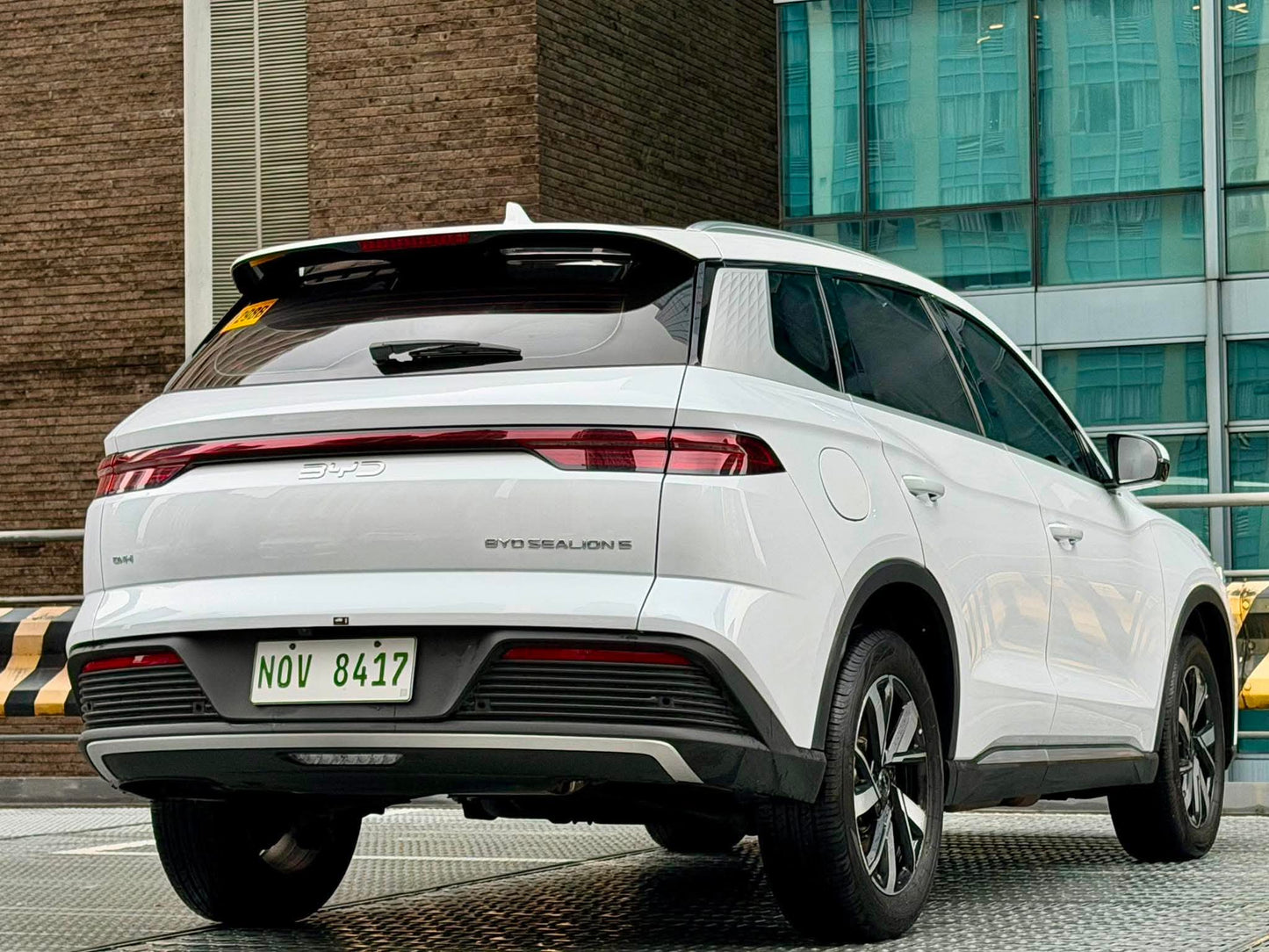 2025 BYD Sealion 5 Dynamic DM-i PHEV