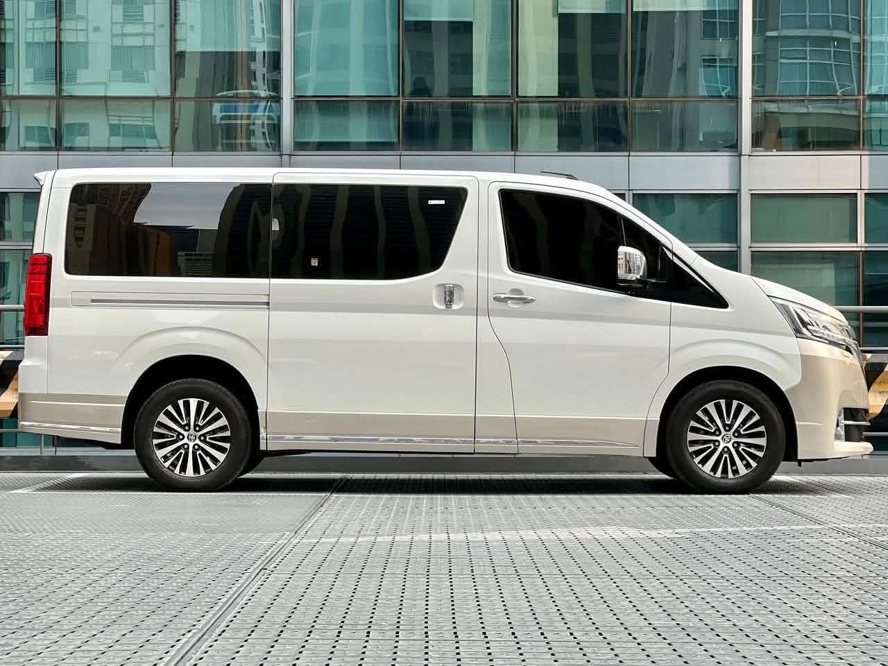 2025 Toyota Hi Ace Super Grandia Elite 2.8, Automatic, Diesel