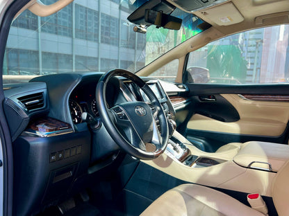 2020 Toyota Alphard 3.5, Automatic, Gas