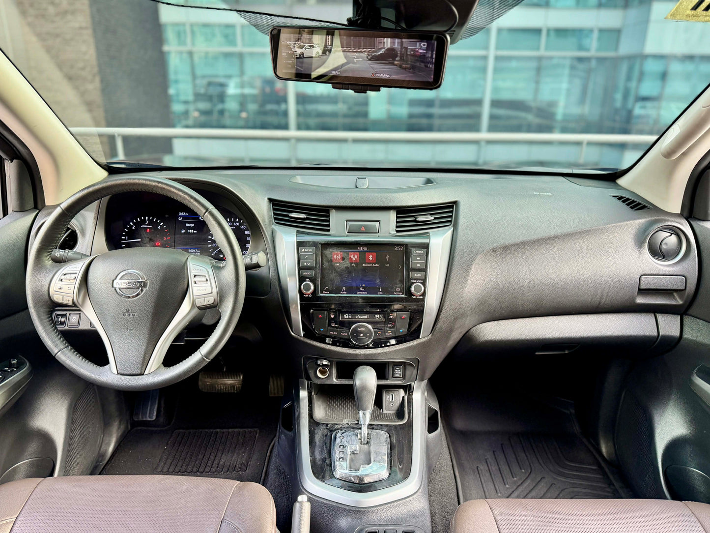 2020 Nissan Terra VL 4x2 2.5, Automatic, Diesel