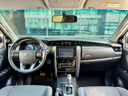 2021 Toyota Fortuner V 4x2 2.8, Automatic, Diesel