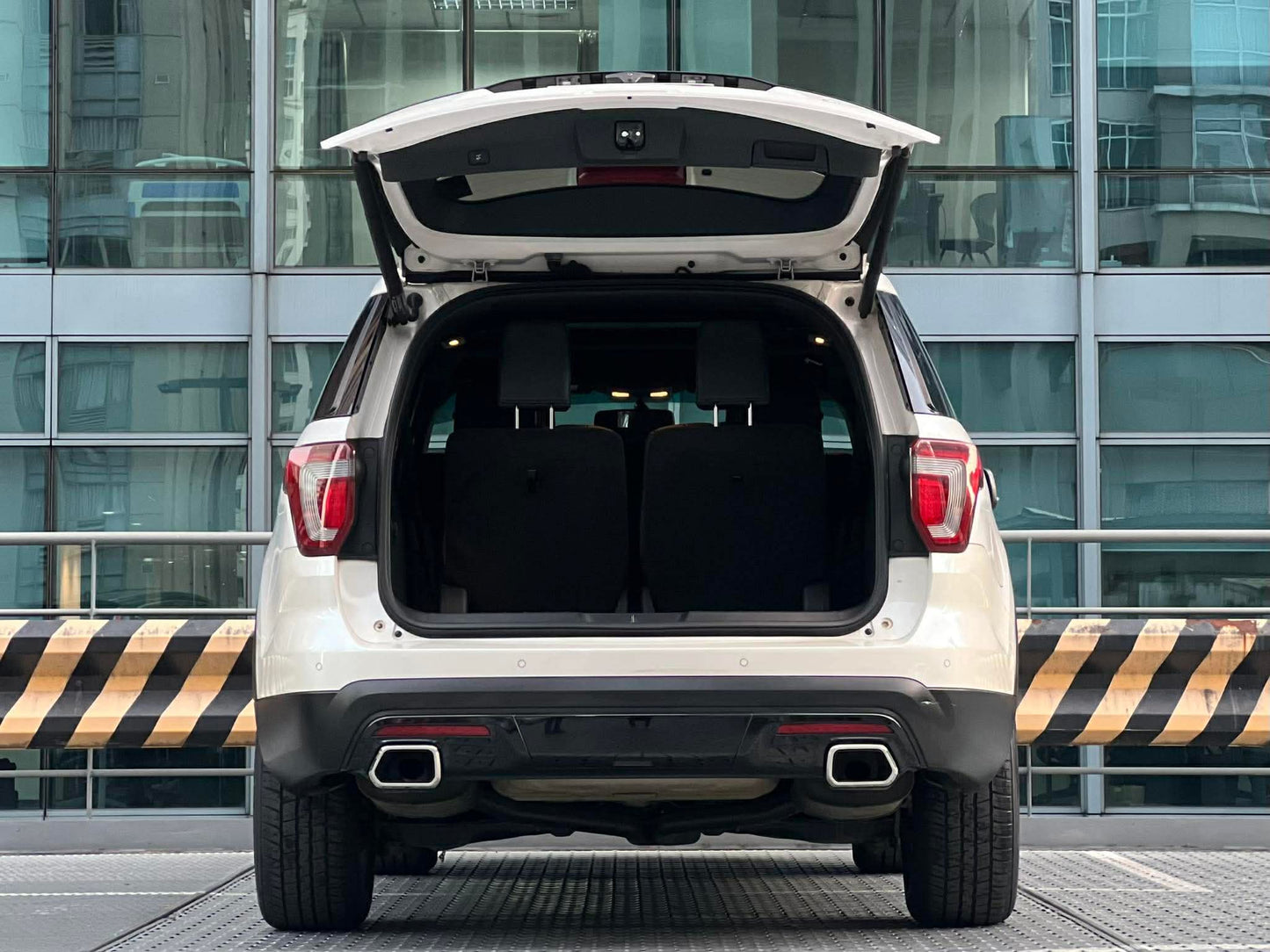 2016 Ford Explorer 3.5 S 4x4, Automatic, Gas