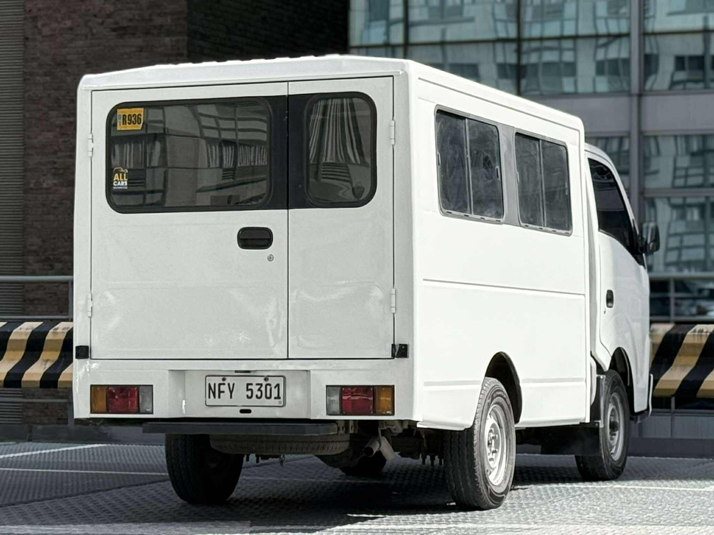 2020 Isuzu Travis 2.5, Manual, Diesel