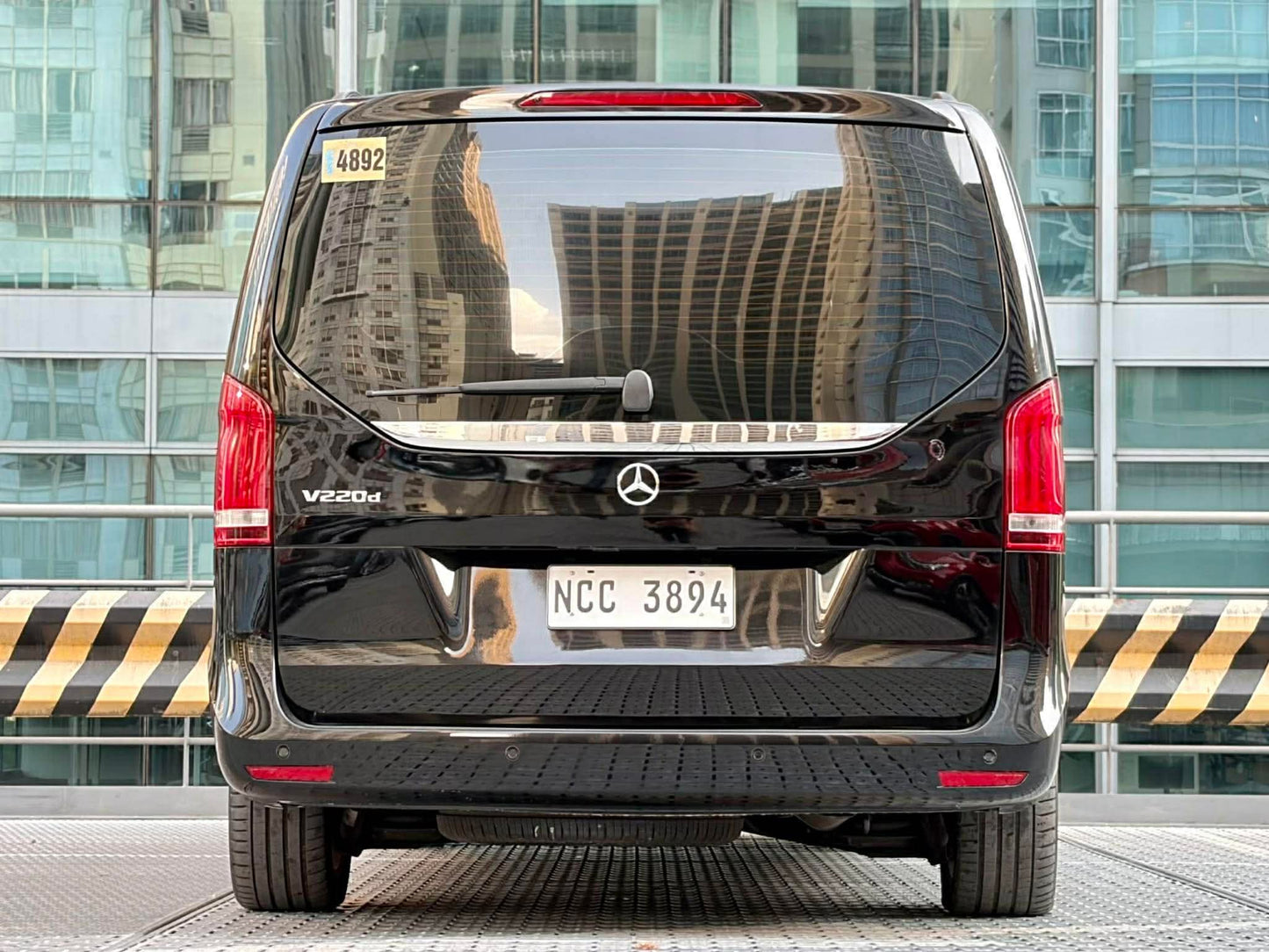 2017 Mercedes Benz V220 CDI Avantgarde, Automatic, Diesel