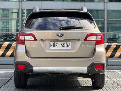 2015 Subaru Outback 3.6 RS, Automatic, Gas