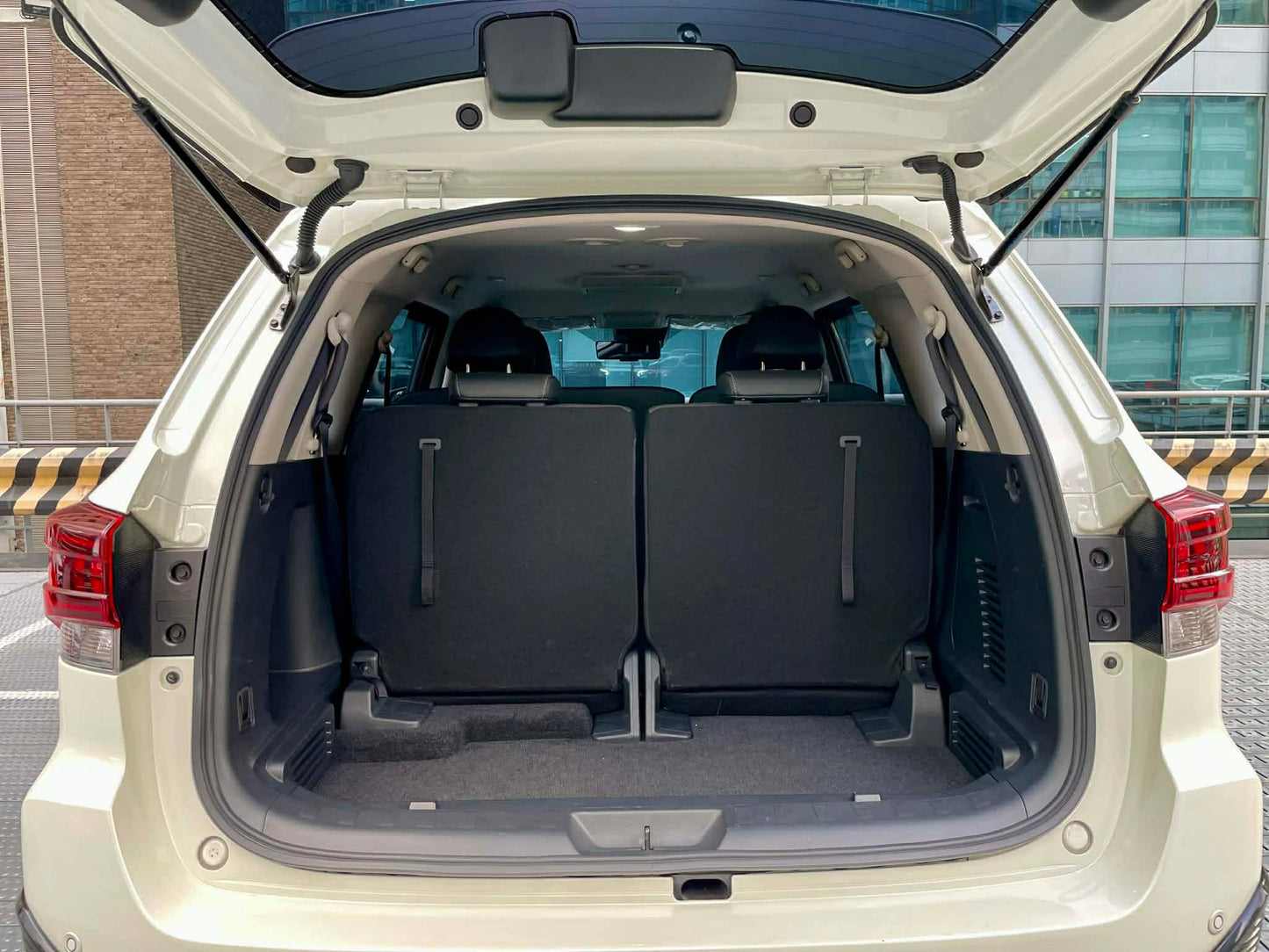 2025 Nissan Terra Sport 2.5 4X2, Automatic, Diesel