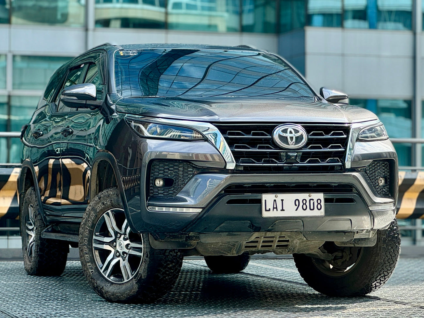 2021 Toyota Fortuner V 4x2 2.8, Automatic, Diesel