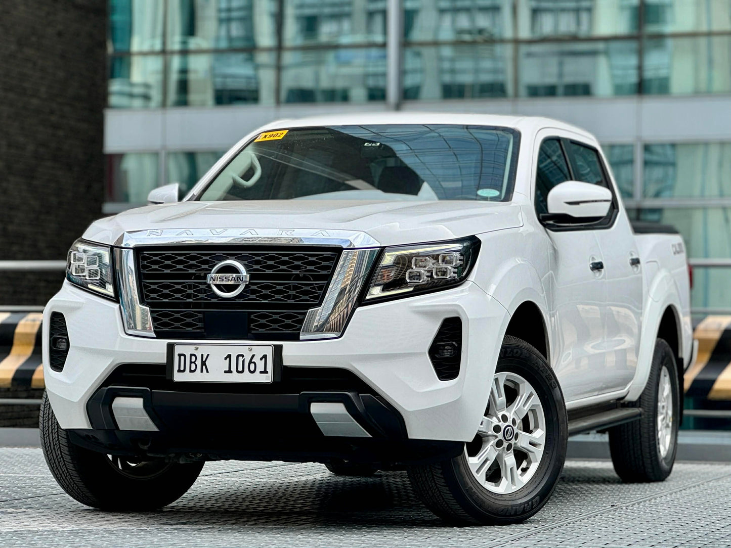 2023 Nissan Navara VE 4x2 2.5, Automatic, Diesel