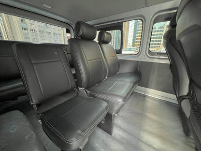2025 Toyota HiAce Commuter 3.0, Manual, Diesel