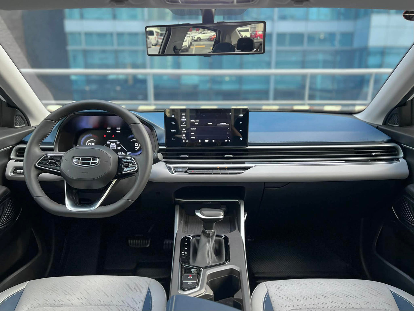 2023 Geely Emgrand Premium 1.5, Automatic, Gas