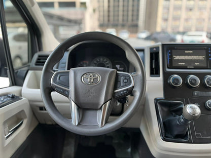 2021 Toyota Hiace Gl Grandia 2.8, Manual, Diesel