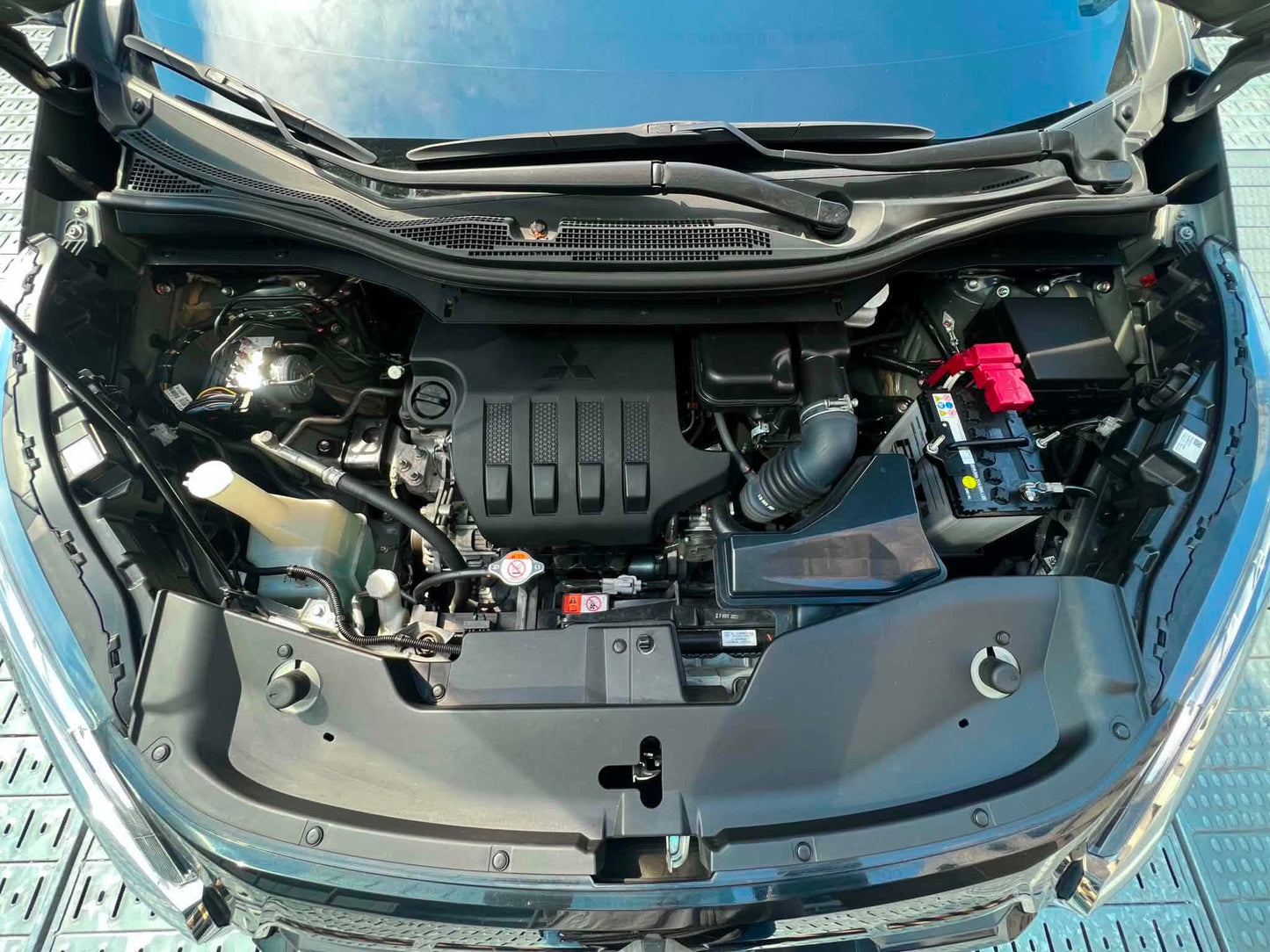 2024 Mitsubishi Xpander Cross 1.5, Automatic, Gas