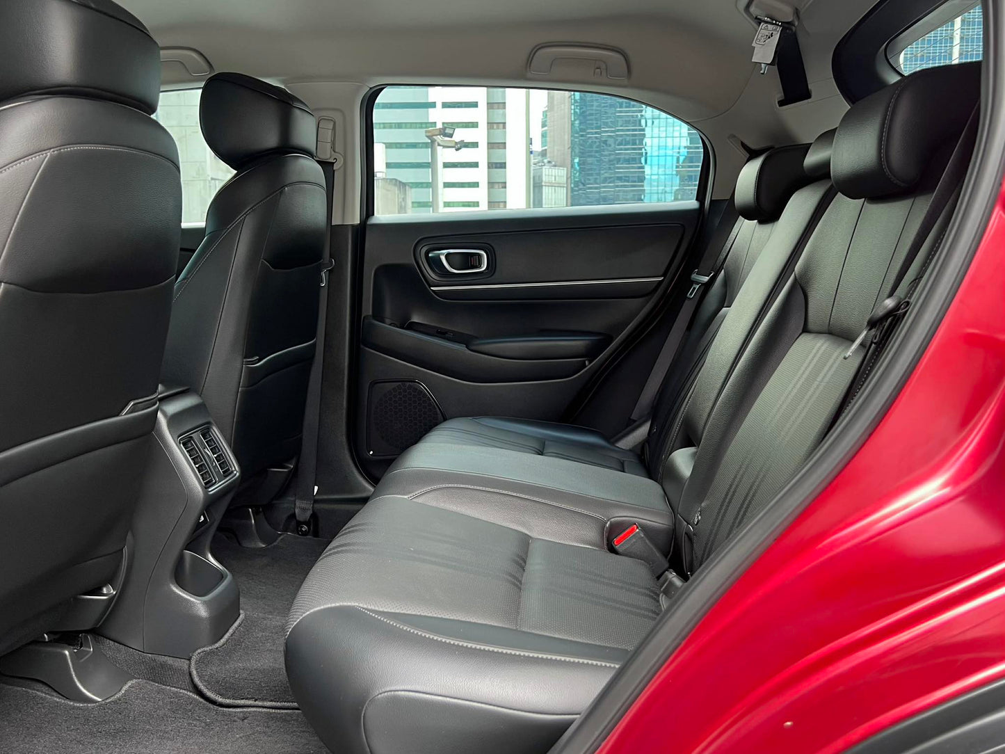 2022 Honda HRV 1.5 V Turbo Sensing, Automatic, Gas