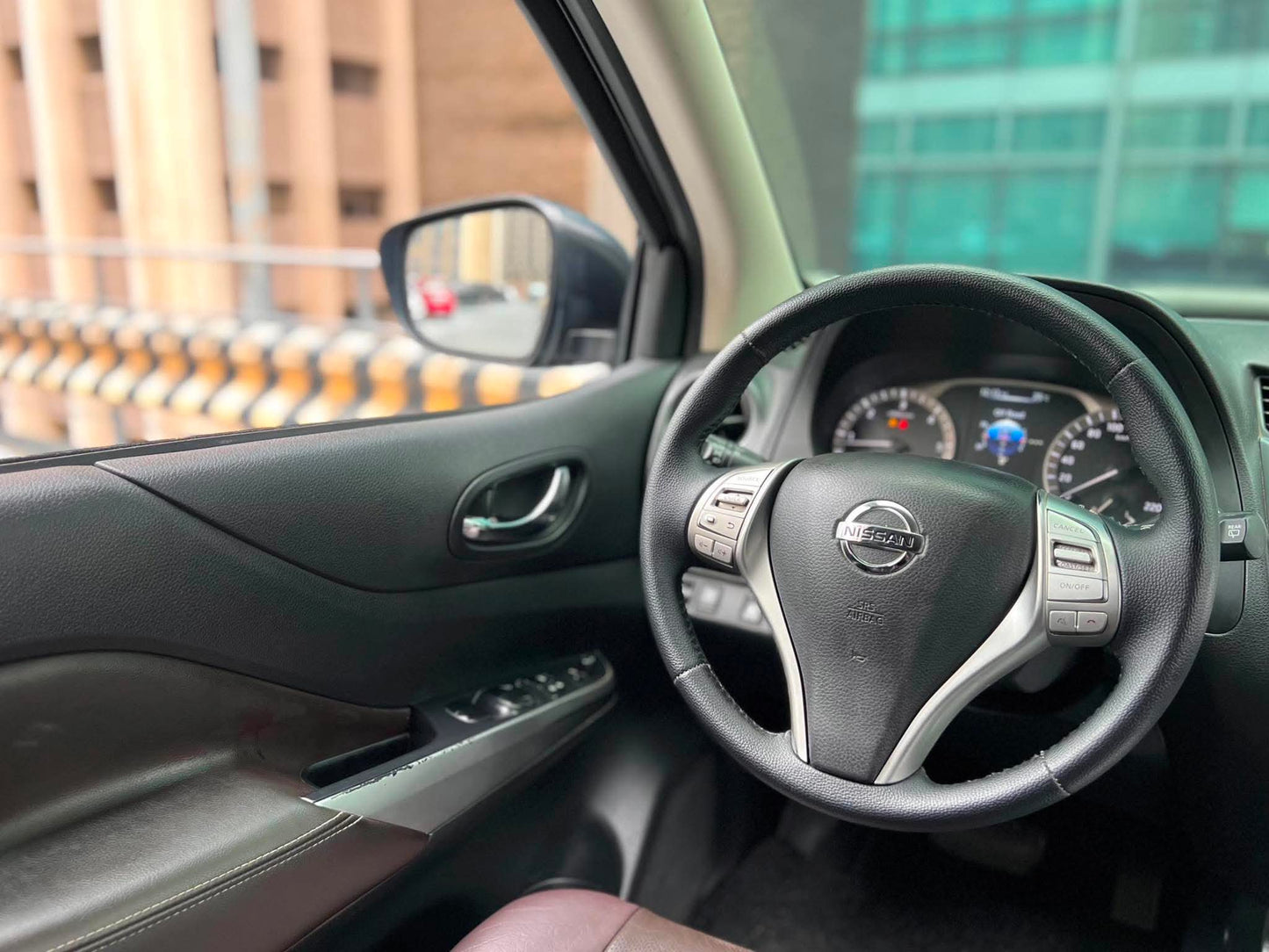 2019 Nissan Terra VL 4x2 2.5, Automatic, Diesel!