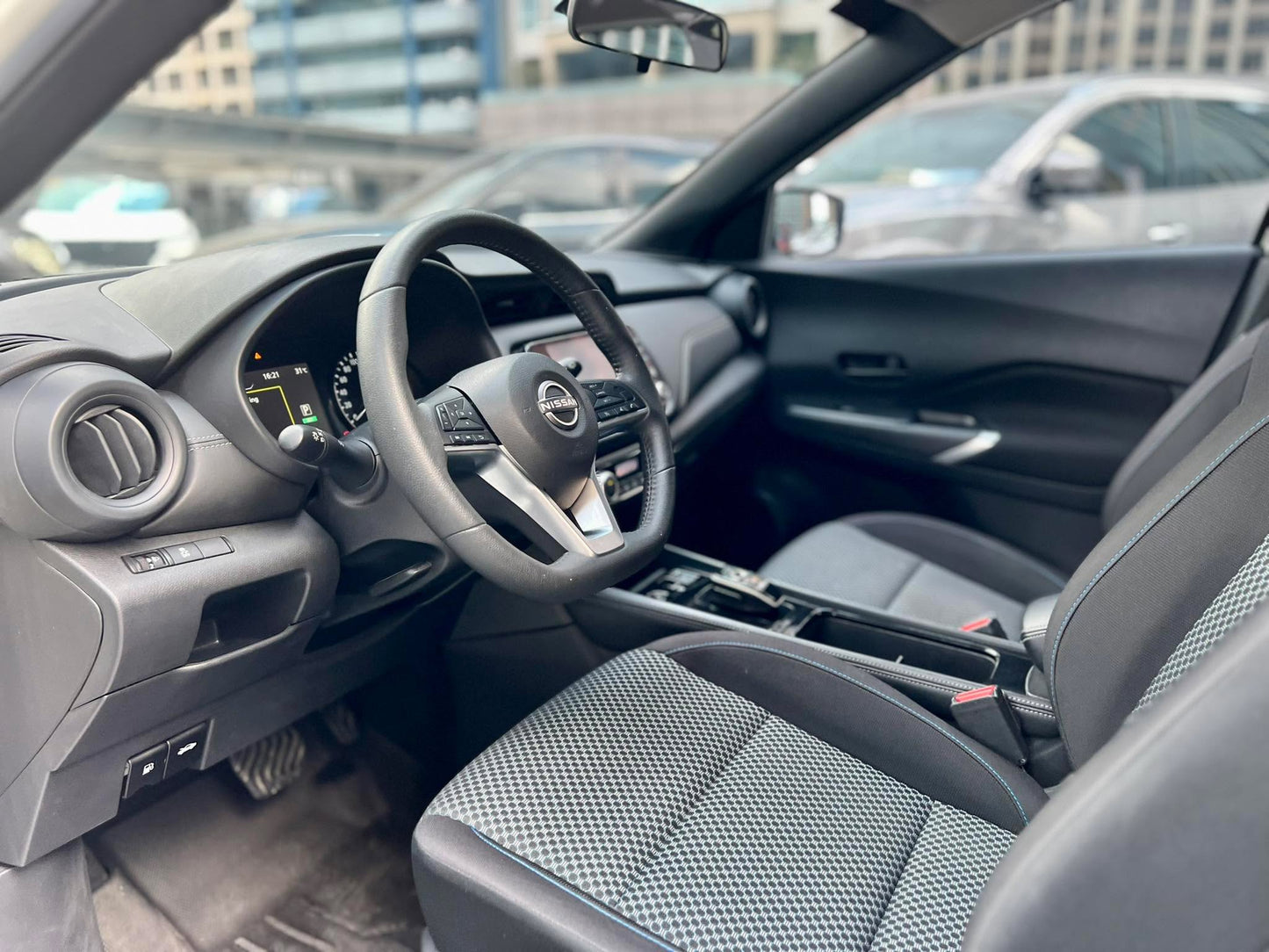 2014 Ford Everest Ambiente 4x2 2.5, Automatic, Diesel