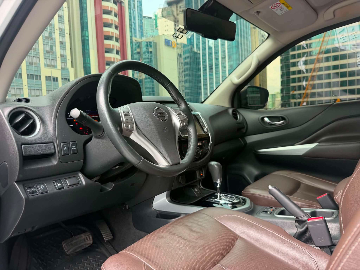 2020 Nissan Terra VL 4x2 2.5, Automatic, Diesel!