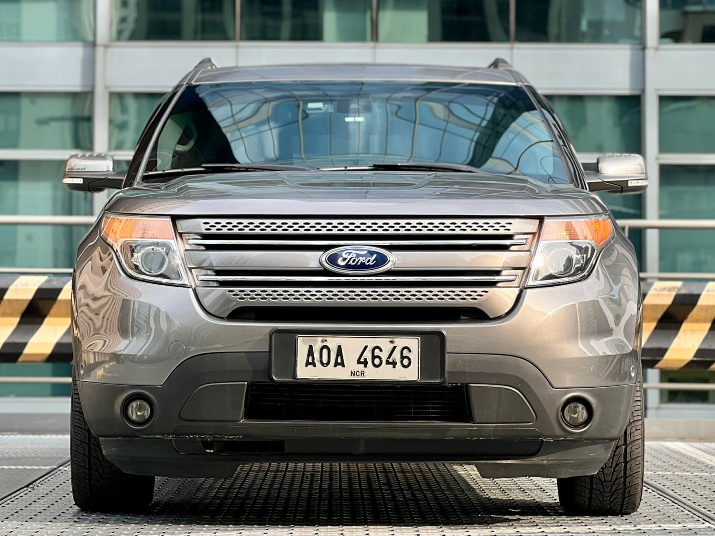 2014 Ford Explorer AWD 3.5, Automatic, Gas