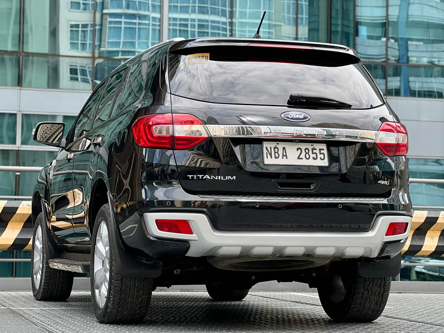 2017 Ford Everest 3.2 Titanium 4x4, 
Automatic, Diesel