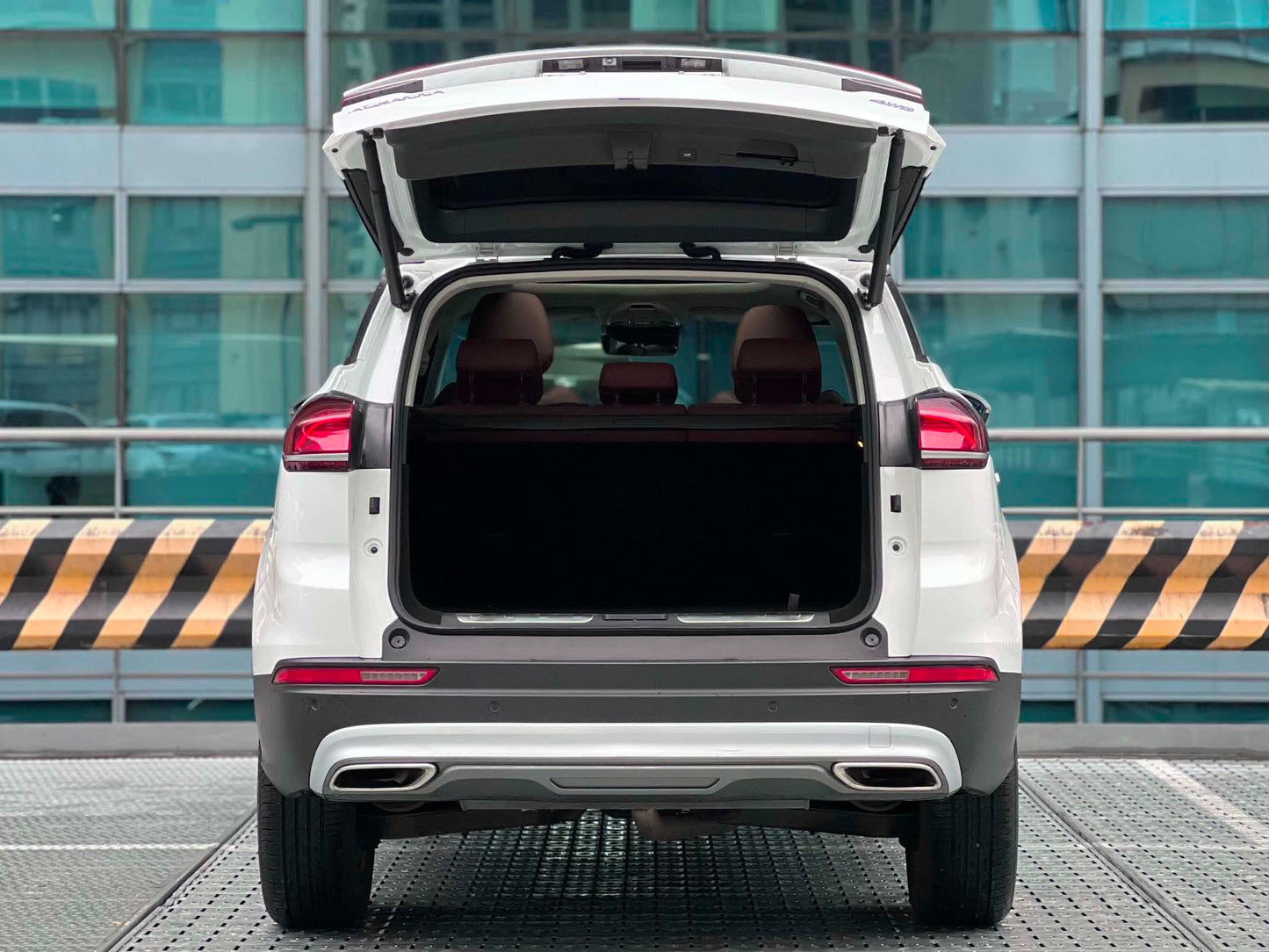 2022 Geely Azkarra Luxury AWD 1.5,  Automatic, Gas