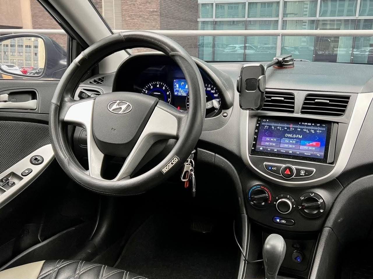 2014 Hyundai Accent 1.4, Automatic, Gas