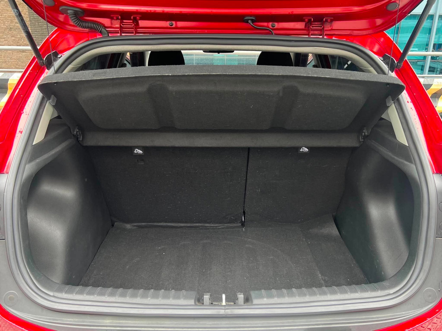 2022 Kia Stonic LX 1.4, Automatic, Gas