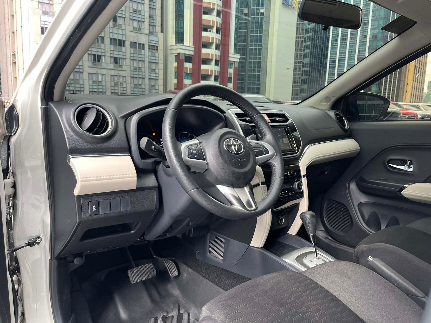 2023 Toyota Rush G GRS 1.5, Automatic, Gas