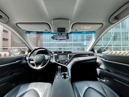 2020 Toyota Camry 2.5 V, Automatic, Gas