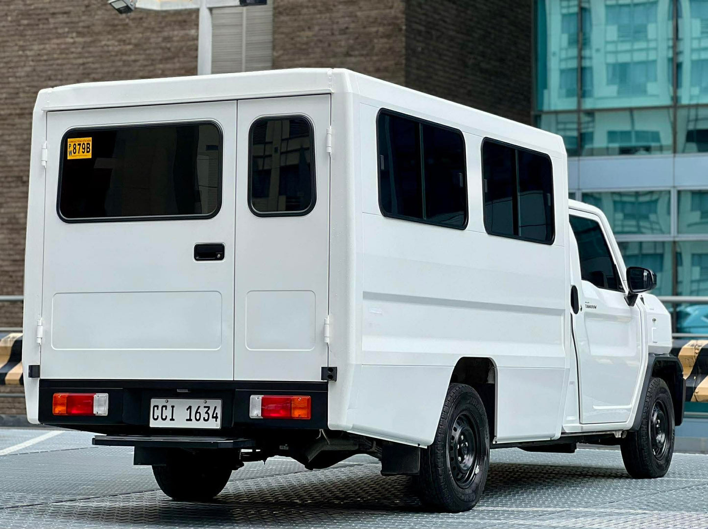 2026 Toyota Tamarraw FX Dual A/C Utility Van, Manual, Diesel